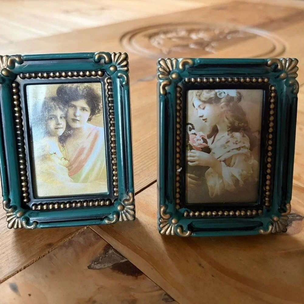 Mini Frames